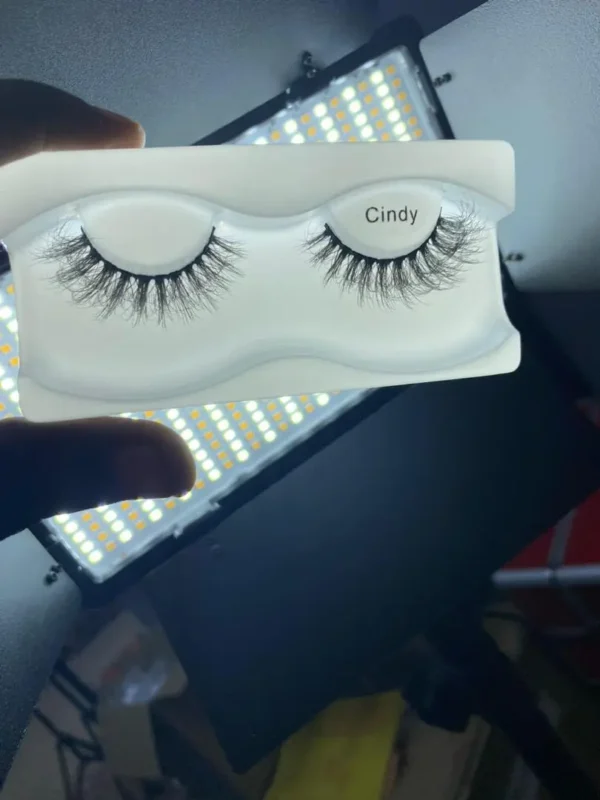 Hyper Beauty luxury mink lash (Cindy)